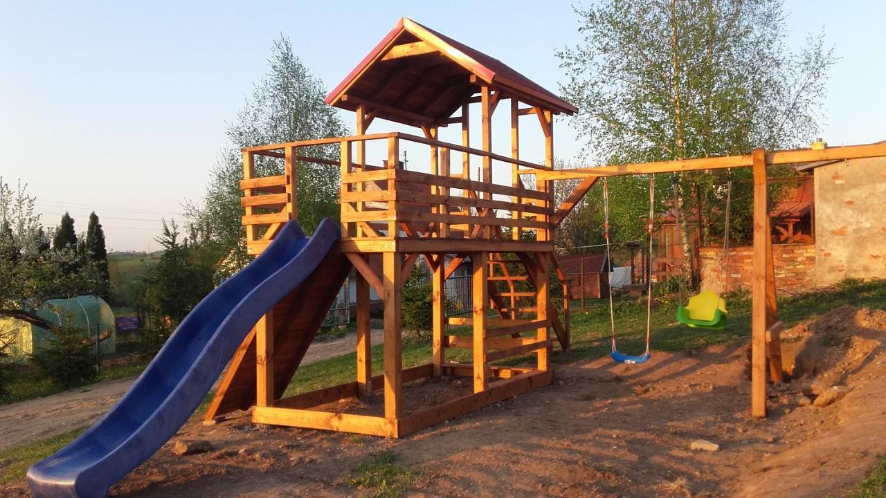 Domek Bialojany Exterior photo